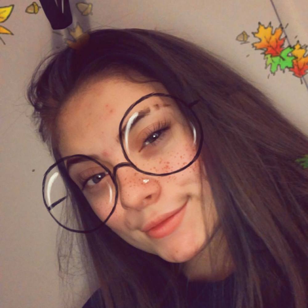 Meet your Posher, Amaya